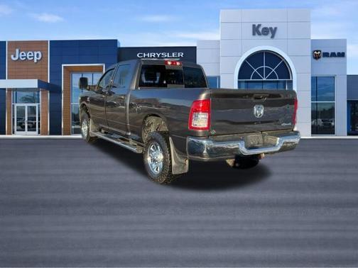 2023 RAM 2500 Tradesman Crew Cab 4x4 6'4' Box