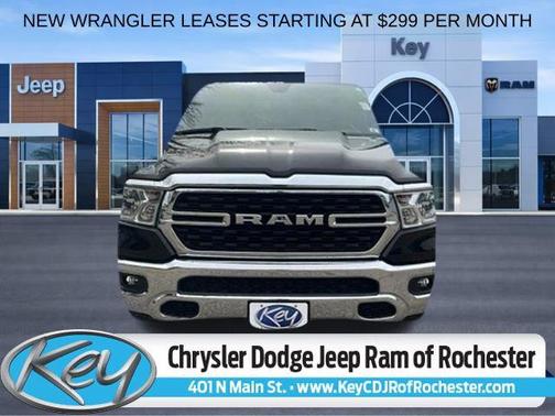 Diamond Black Crystal Pearlcoat 2022 RAM 1500 Big Horn/Lone Star
