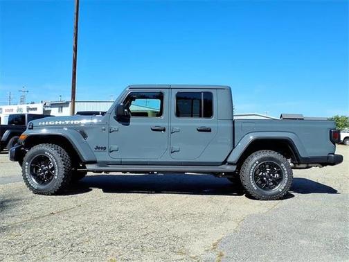 2025 Jeep Gladiator High Tide