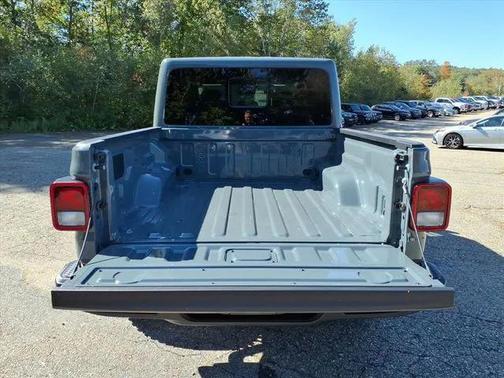 2025 Jeep Gladiator High Tide