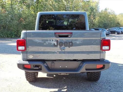 2025 Jeep Gladiator High Tide