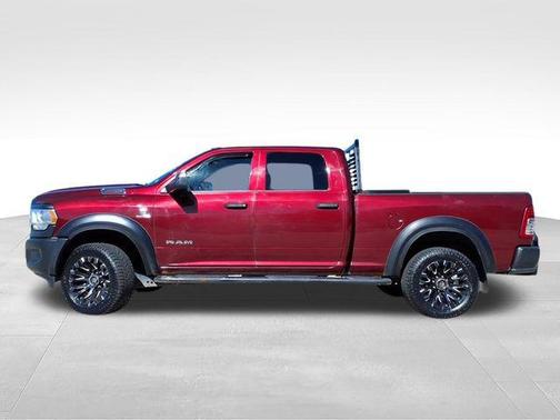 Delmonico Red Pearlcoat 2022 RAM 3500 Tradesman Crew Cab 4x4 6'4' Box