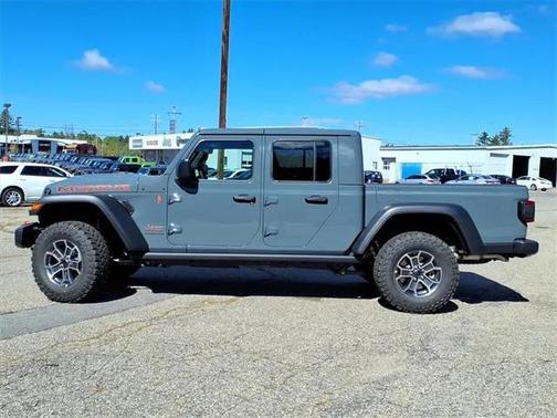 2025 Jeep Gladiator Mojave