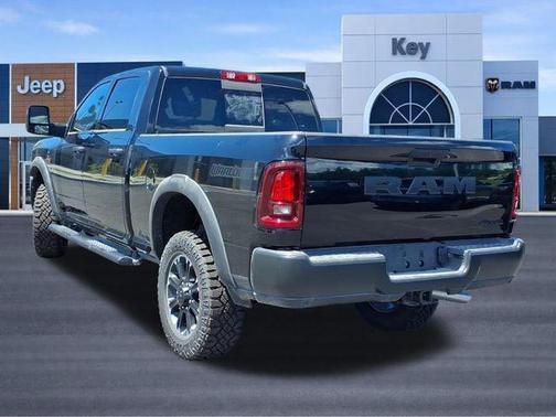 Diamond Black Crystal Pearlcoat 2026 RAM 2500 Warlock Crew Cab 4x4 6'4' Box