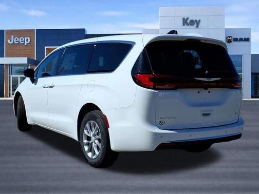 2026 Chrysler Pacifica L