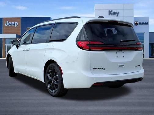 2026 Chrysler Pacifica Limited