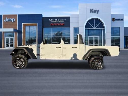 Bright White Clearcoat 2024 Jeep Gladiator Mojave