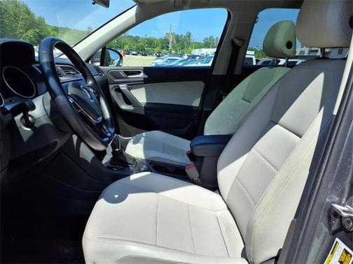 2019 Volkswagen Tiguan 2.0T SE 4MOTION