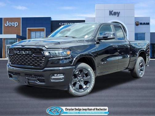 Diamond Black Crystal Pearlcoat 2026 RAM 1500 Big Horn/Lone Star