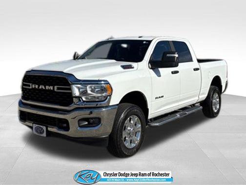 Bright White Clearcoat 2024 RAM 2500 Big Horn Crew Cab 4x4 6'4' Box