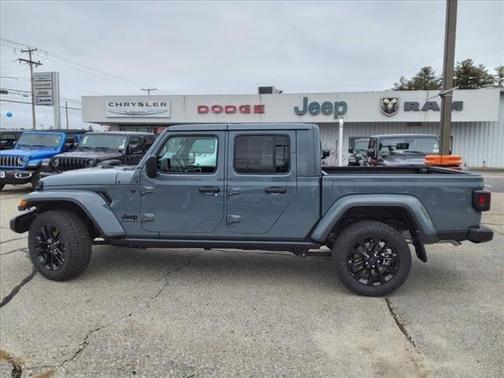 2025 Jeep Gladiator Nighthawk