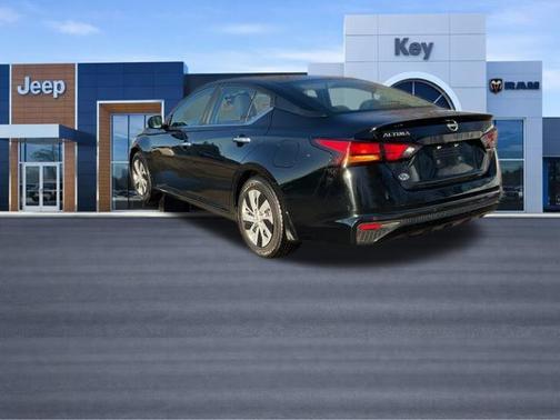 2023 Nissan Altima S FWD