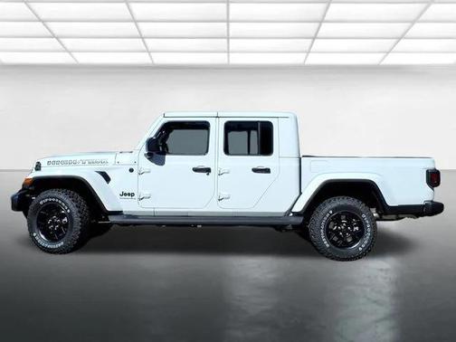 2025 Jeep Gladiator High Tide