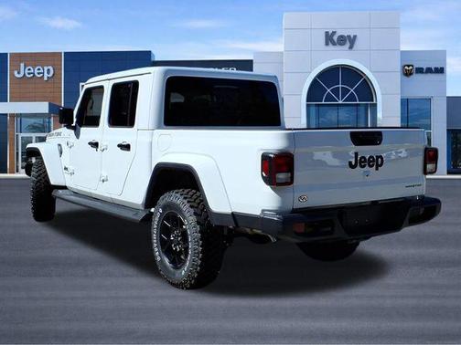 Bright White Clearcoat 2025 Jeep Gladiator High Tide