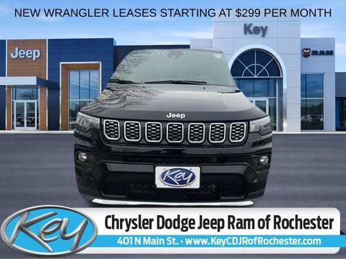 Diamond Black Crystal Pearlcoat 2025 Jeep Compass Limited