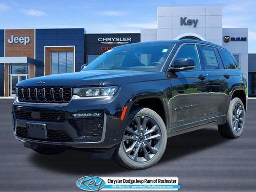 Diamond Black Crystal Pearlcoat 2026 Jeep Grand Cherokee Limited