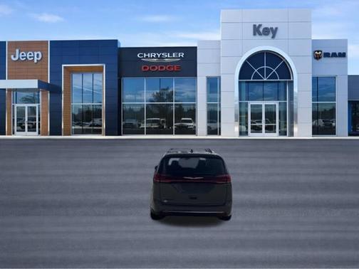 Ceramic Gray Clearcoat 2022 Chrysler Pacifica Touring L