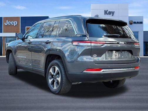 2024 Jeep Grand Cherokee 4xe Base