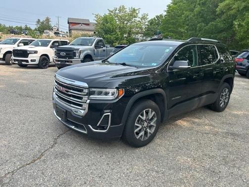 2023 GMC Acadia AWD SLT