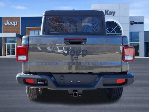 2026 Jeep Gladiator Sport S