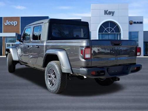 2026 Jeep Gladiator Sport S
