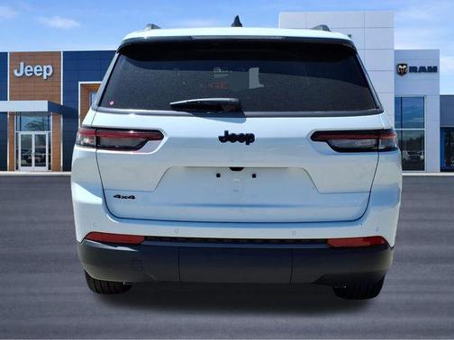Bright White Clearcoat 2026 Jeep Grand Cherokee L Limited