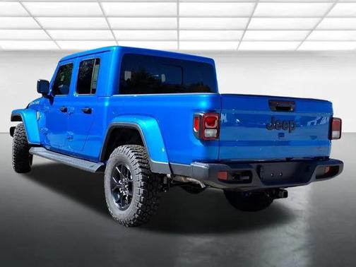2025 Jeep Gladiator High Tide