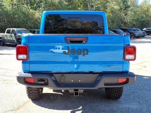 2025 Jeep Gladiator High Tide