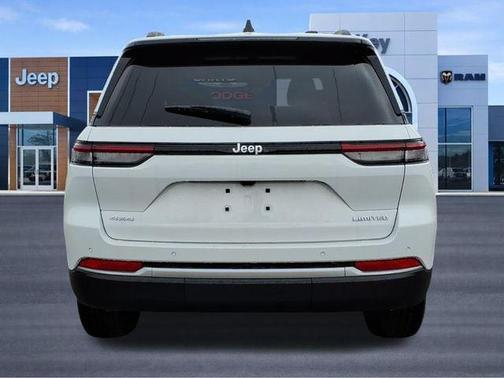 Bright White Clearcoat 2026 Jeep Grand Cherokee Limited