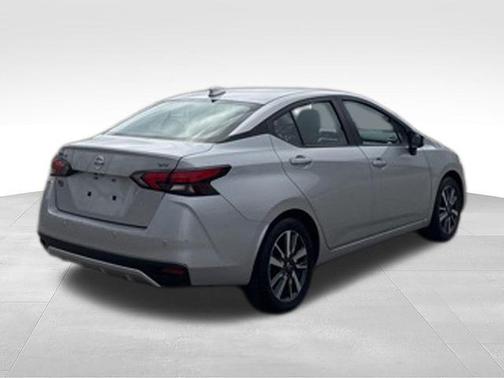 2021 Nissan Versa 1.6 SV