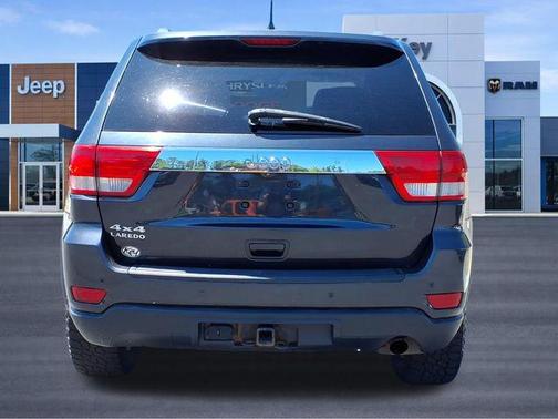 Maximum Steel Metallic Clearcoat 2013 Jeep Grand Cherokee Laredo