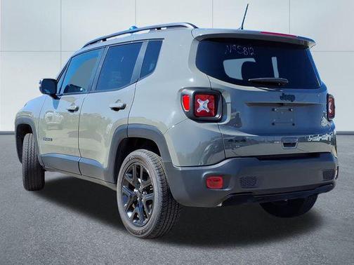 2022 Jeep Renegade Altitude