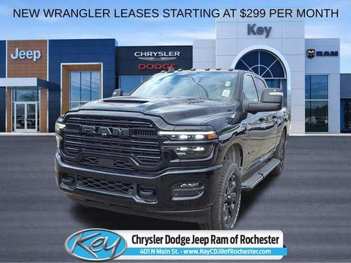 Diamond Black Crystal Pearlcoat 2026 RAM 2500 Laramie