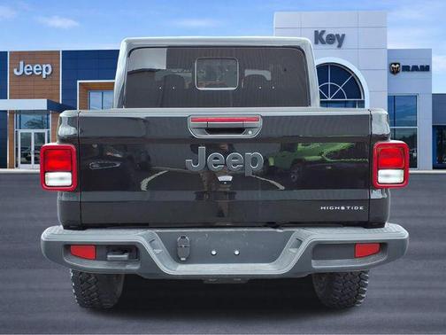 Black Clearcoat 2025 Jeep Gladiator High Tide