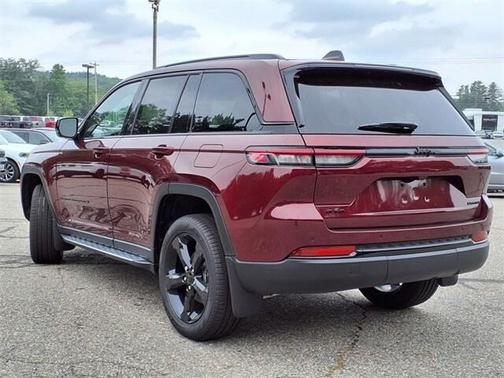 2025 Jeep Grand Cherokee Limited X