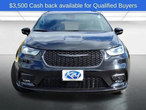 2026 Chrysler Pacifica L