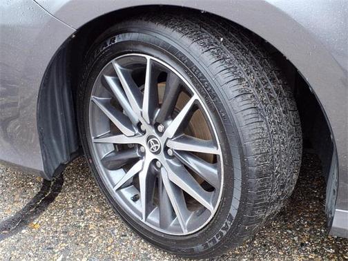 2022 Toyota Camry XLE
