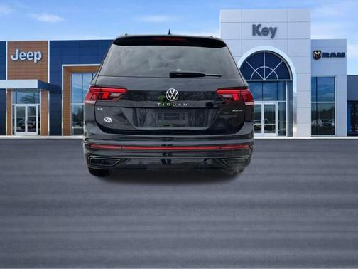 2023 Volkswagen Tiguan 2.0T SE R-Line Black 4MOTION