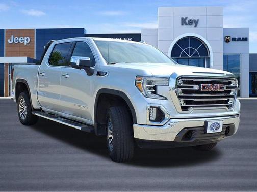 Quicksilver Metallic 2019 GMC Sierra 1500 SLT