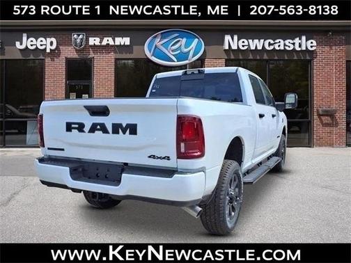 2025 RAM 2500 Big Horn Crew Cab 4x4 6'4' Box