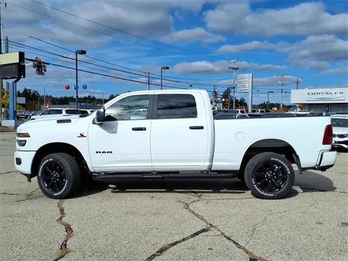 2025 RAM 2500 Big Horn Crew Cab 4x4 6'4' Box