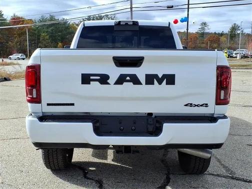 2025 RAM 2500 Big Horn Crew Cab 4x4 6'4' Box