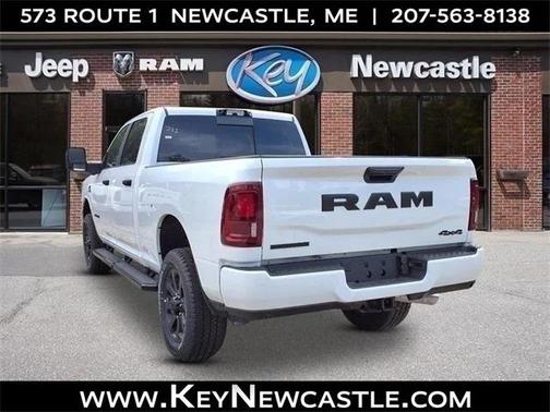 2025 RAM 2500 Big Horn Crew Cab 4x4 6'4' Box