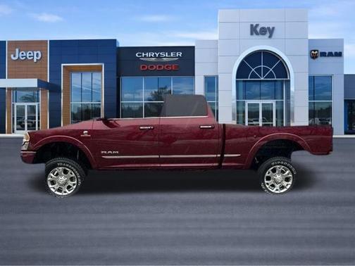 Delmonico Red Pearlcoat 2022 RAM 2500 Limited Crew Cab 4x4 6'4' Box