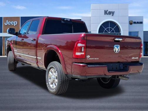 Delmonico Red Pearlcoat 2022 RAM 2500 Limited Crew Cab 4x4 6'4' Box