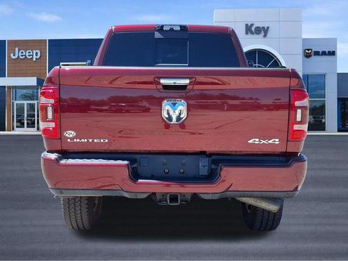 Delmonico Red Pearlcoat 2022 RAM 2500 Limited Crew Cab 4x4 6'4' Box