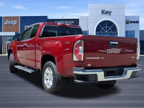 Red Quartz Tintcoat 2018 GMC Canyon SLE