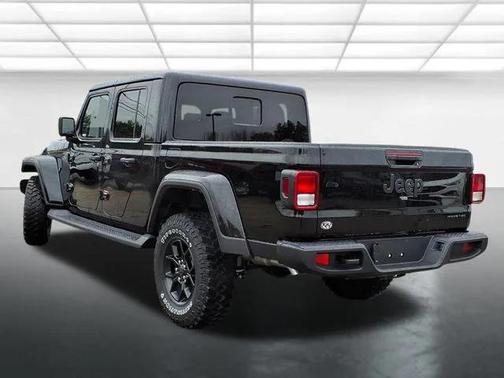 2025 Jeep Gladiator High Tide