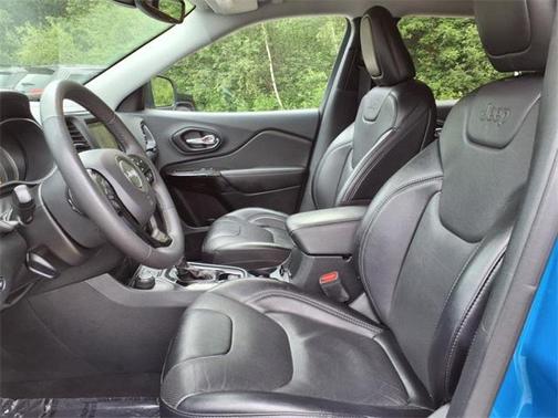 2023 Jeep Cherokee Altitude