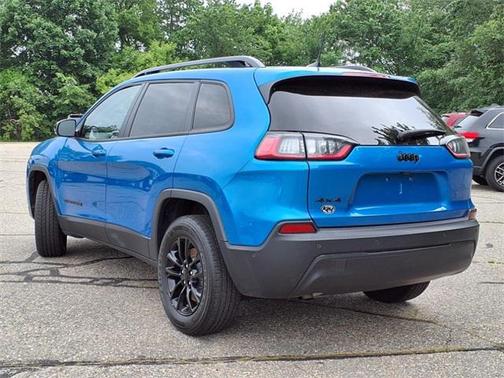 2023 Jeep Cherokee Altitude